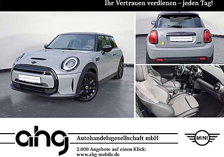 Mini Cooper SE . Classic Trim Navi Panorama PDC CarPla