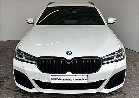 BMW 530 iA Tour. M Sport LiveCock.Laserl.HUD.DriveAss