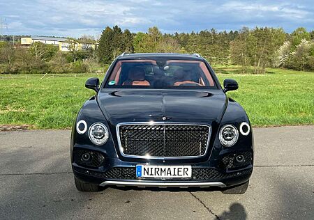 Bentley Bentayga 6.0 W12 KLAPPE SERVICE NEU VOLLAUSSTATT