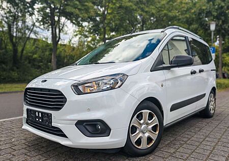 Ford Tourneo Courier Ambiente|5-Sitze|NAVI|Kamera|SHZ