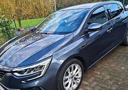 Renault Megane Mégane IV Berline TCe 160 EDC FAP GT-Line