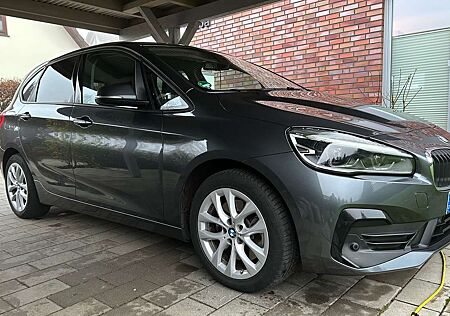 BMW 225 XE iPerformance Advantage