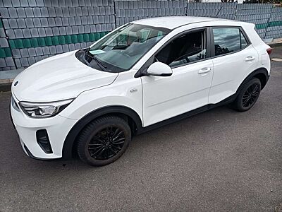 Kia Stonic Stonic 1.2 Edition 7 Scheckheft gepflegt