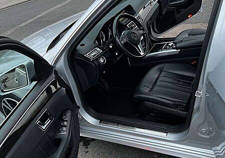 Mercedes-Benz E 350 BlueTEC 9G-TRONIC Elegance