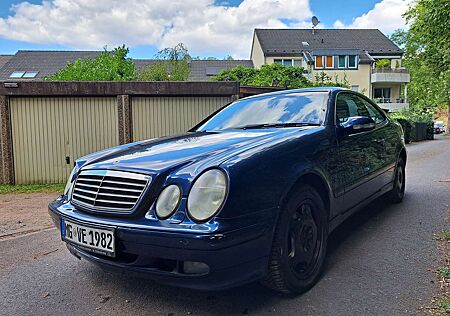 Mercedes-Benz CLK 200 CLK Coupe 200 Elegance