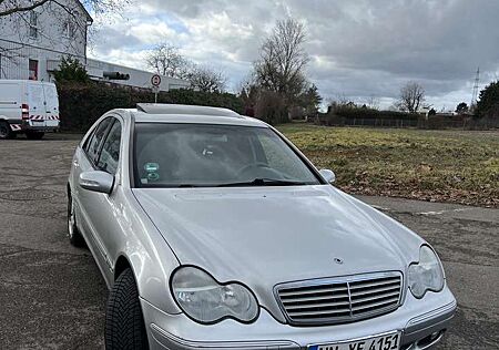 Mercedes-Benz C 240 T Elegance