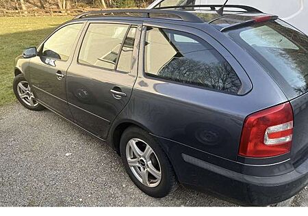 Skoda Octavia Combi 2.0 TDI DPF Ambiente