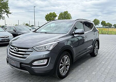 Hyundai Santa Fe 2.2 CRDi Aut Premium 4WD Leder Navi Xen