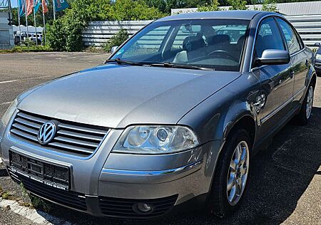 VW Passat Volkswagen 1.8 T Highline/Automatik