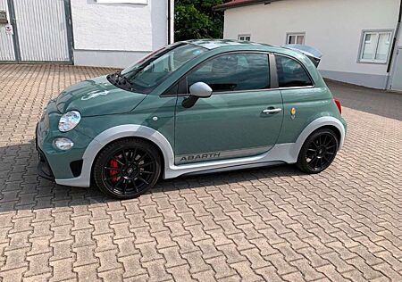 Abarth 695 70th Anniversario