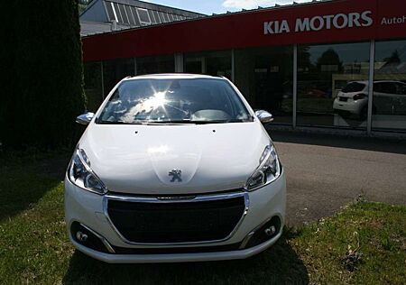 Peugeot 208 PureTech 82 Style