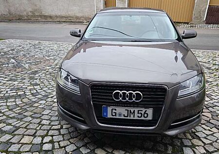 Audi A3 2.0 TDI Sportback DPF Attraction