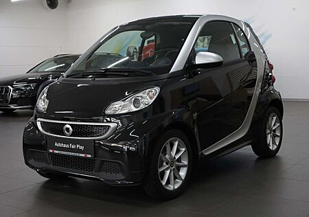 Smart ForTwo /NAVI/SERVO/PANO/NAVI/U-FREI!