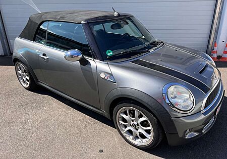 Mini Cooper S Cabrio JCW Paket Chili