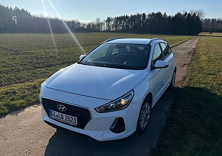 Hyundai i30 Kombi Kombi 1.0 T-GDI Family