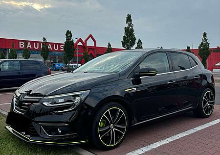 Renault Megane ENERGY TCe 130 Bose Edition