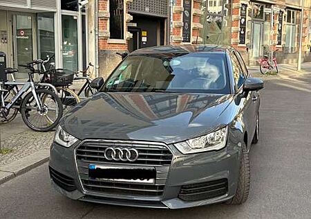 Audi A1 Sportback S-Line - top gepflegt & einsatzbereit