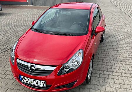 Opel Corsa 3-Türer 1.4 16V Edition 111 Jahre