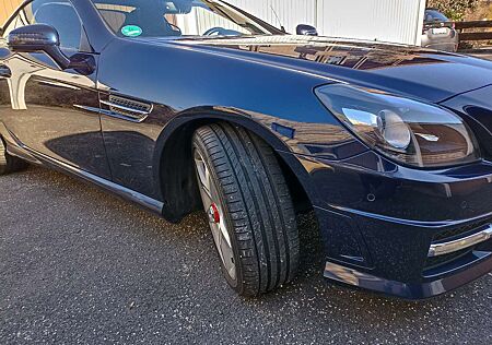 Mercedes-Benz SLK 200 (BlueEFFICIENCY)