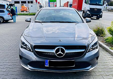 Mercedes-Benz CLA 180 Bj. 12/2018 TÜV NEU