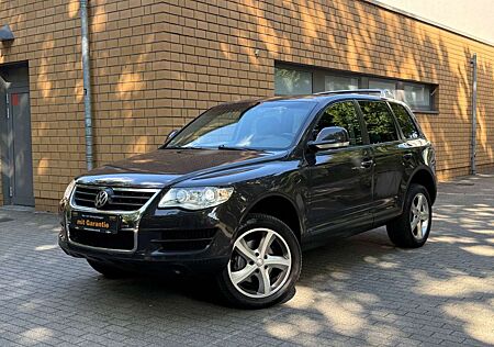 VW Touareg Volkswagen V6 TDI/LEDER/NAVI/XENON/AUTOMATIK/GEPFLE