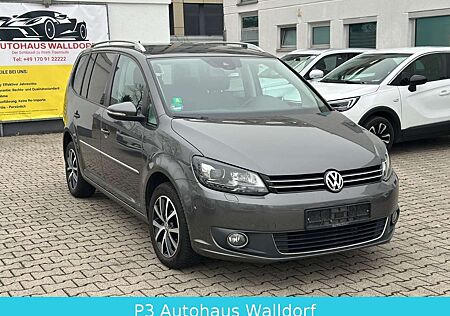 VW Touran Volkswagen Highline 7 SITZER*GARANTIE*HU*1HAND*LED