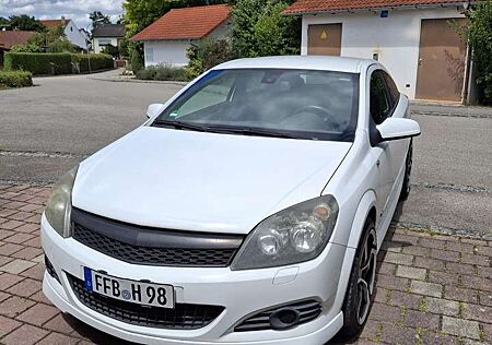 Opel Astra Sport