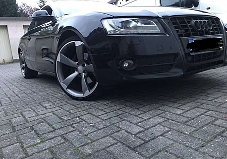 Audi A5 3.0 TDI DPF quattro tiptronic