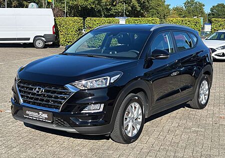Hyundai Tucson 1.6 CRDI Trend 2WD | PDC | RFK | Temp. | Allwetter
