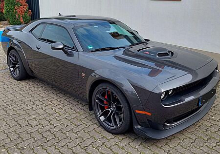 Dodge Challenger Automatik 392 Hemi Scat Pack Shaker