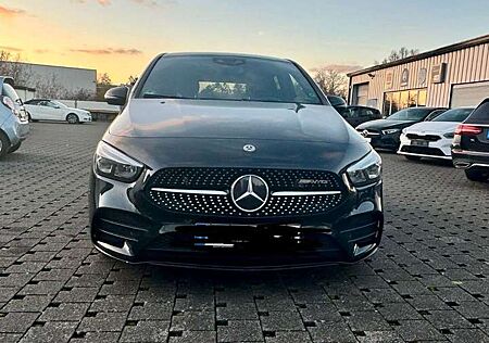 Mercedes-Benz B 220 *4matic*AMG-Line*Night Paket
