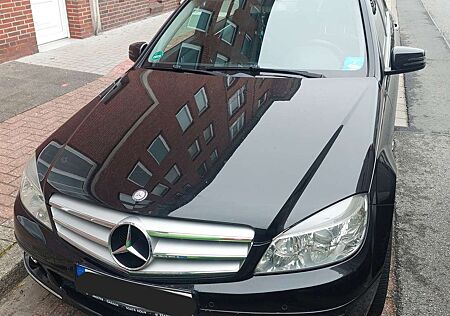 Mercedes-Benz C 180 C-Klasse Kompressor Automatik Classic