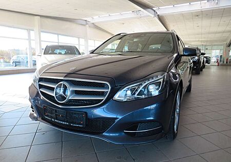 Mercedes-Benz E 350 BlueTec*Leder*ILS LED*AHK*Distr*Toten*Spur