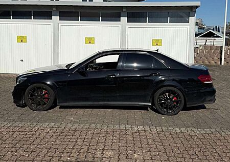 Mercedes-Benz E 500 4Matic 7G-TRONIC Avantgarde