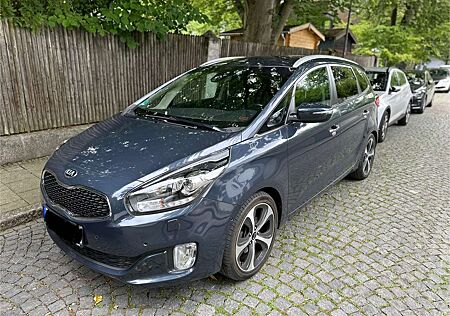 Kia Carens 1.7 CRDi Aut. Spirit 7 Sitzer 09/26 TÜV