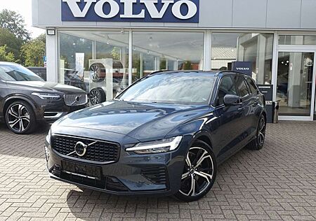 Volvo V60 Ultra Dark T6 AWD Plug-in Hybrid PANO/HUD