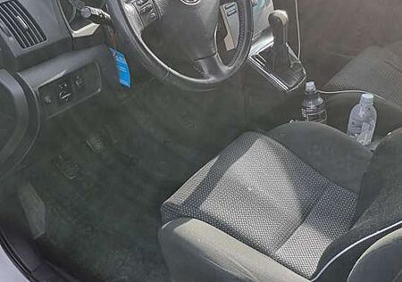Toyota Corolla Verso 2.2 D-CAT DPF Sol
