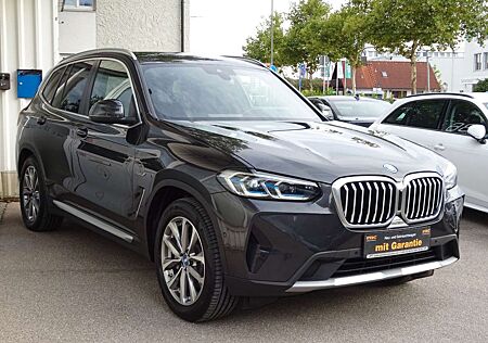 BMW X3 xDrive30e SAG LCI 19" Navi Leder Laser HUD