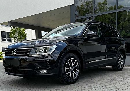 VW Tiguan Volkswagen 2.0TDI AUTOMATIK*NAVI*ACC*PDC*KAM*SHZ*AHK