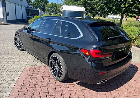 BMW 520i 520 Touring Aut.