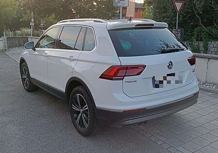 VW Tiguan Volkswagen 2.0 TDI SCR 4Motion (BlueMotion Techn.) DSG