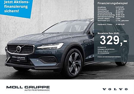 Volvo V60 CC V60 Cross Country B4 AWD Plus Pano LED