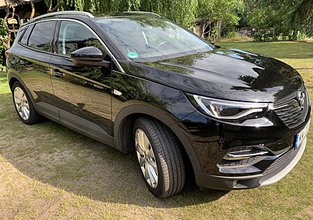 Opel Grandland X 2.0 Diesel Automatik Ultimate AHK 2.000kg Leder,