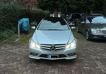 Mercedes-Benz E 350 CDI DPF Coupe 7G-TRONIC Avantgarde