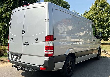 Mercedes-Benz Sprinter SPRINTER 319 CDI V6 XENON PDC UNTERFLURGENERATOR