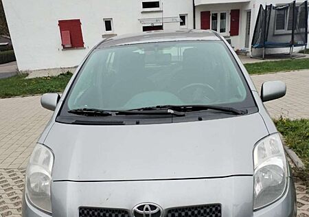 Toyota Yaris 1.4 D-4D Luna