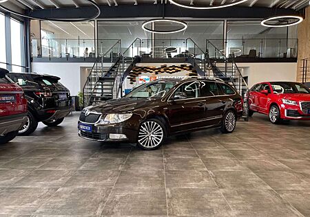 Skoda Superb Combi Laurin & Klement *PANO*NAVI*LEDER*