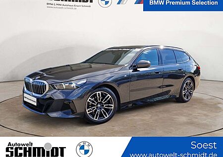 BMW 520 d Touring M Sport / NP= 81.110,- / Pano / AHK