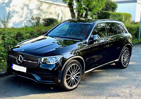 Mercedes-Benz GLC 400 GLC 400d 4MATIC AMG/Black/Std.Hz./Burmester/Kamera