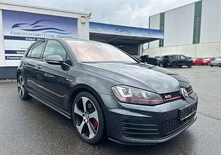 VW Golf Volkswagen VII Lim. GTI BMT DSG LEDER Keyless Pano